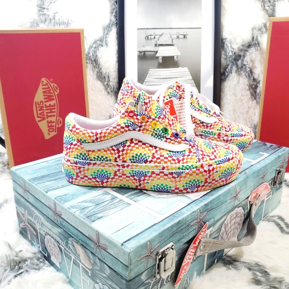 Vans Pride Old Skool Platform